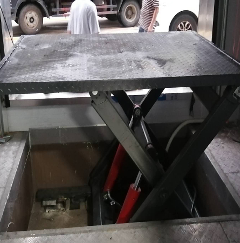 Scissor lift platform Scissor lift platform